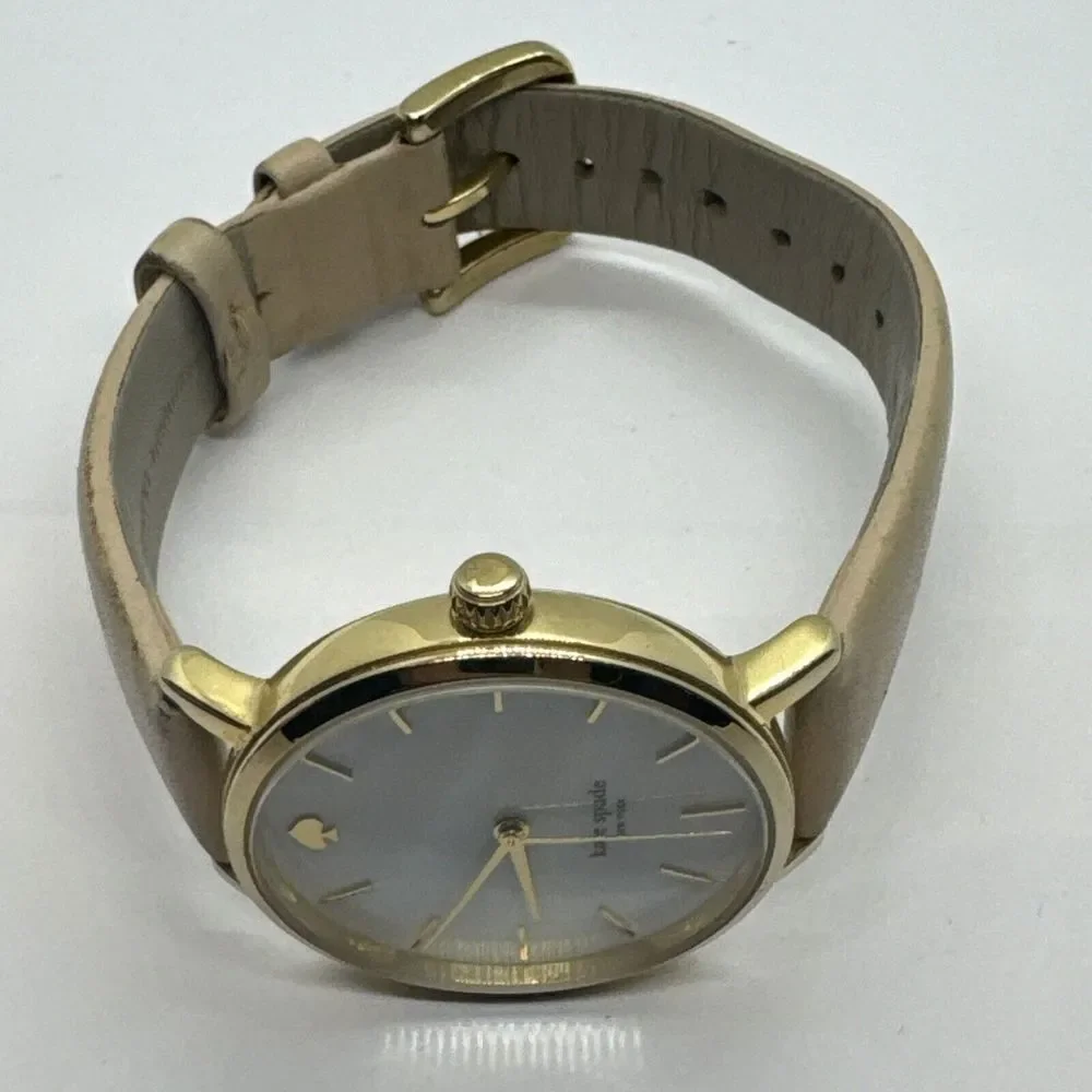 Kate Spade New York Metro 0073 Women's Beige Leather Analog Dial Watch JNA463